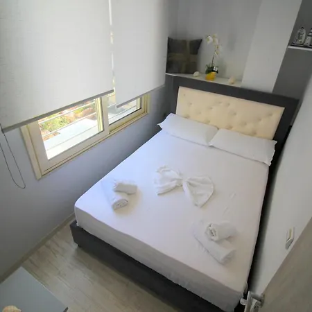 Apartment Luxury Seafront Sarandë