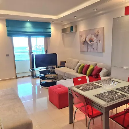 Apartment Luxury Seafront *